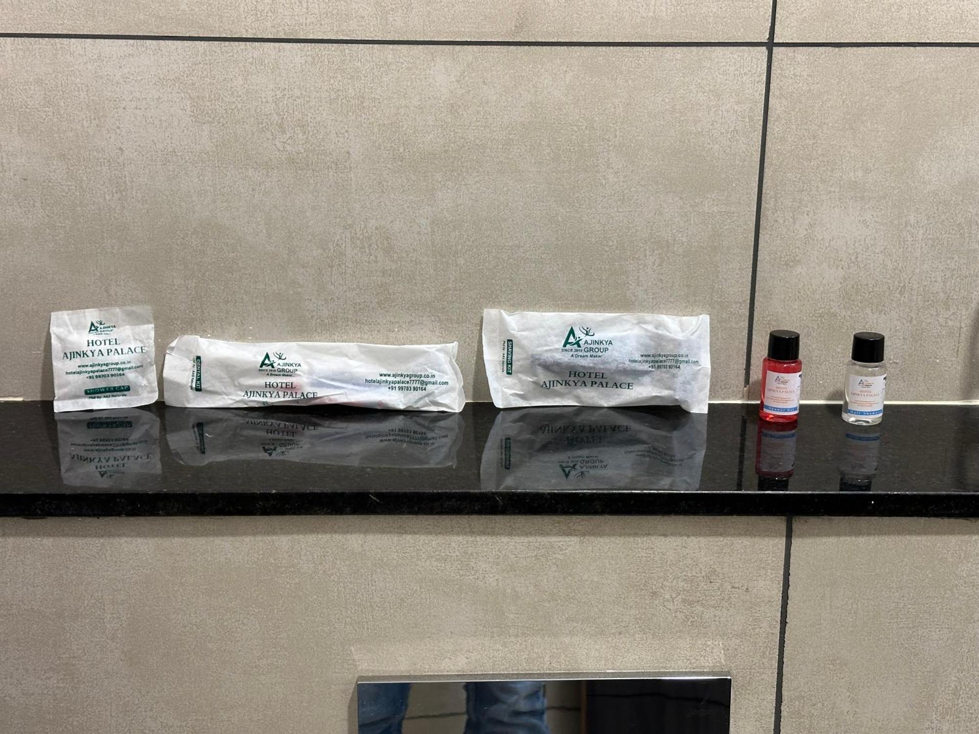 Hotel Ajinkya Palace 아우랑가바드 외부 사진